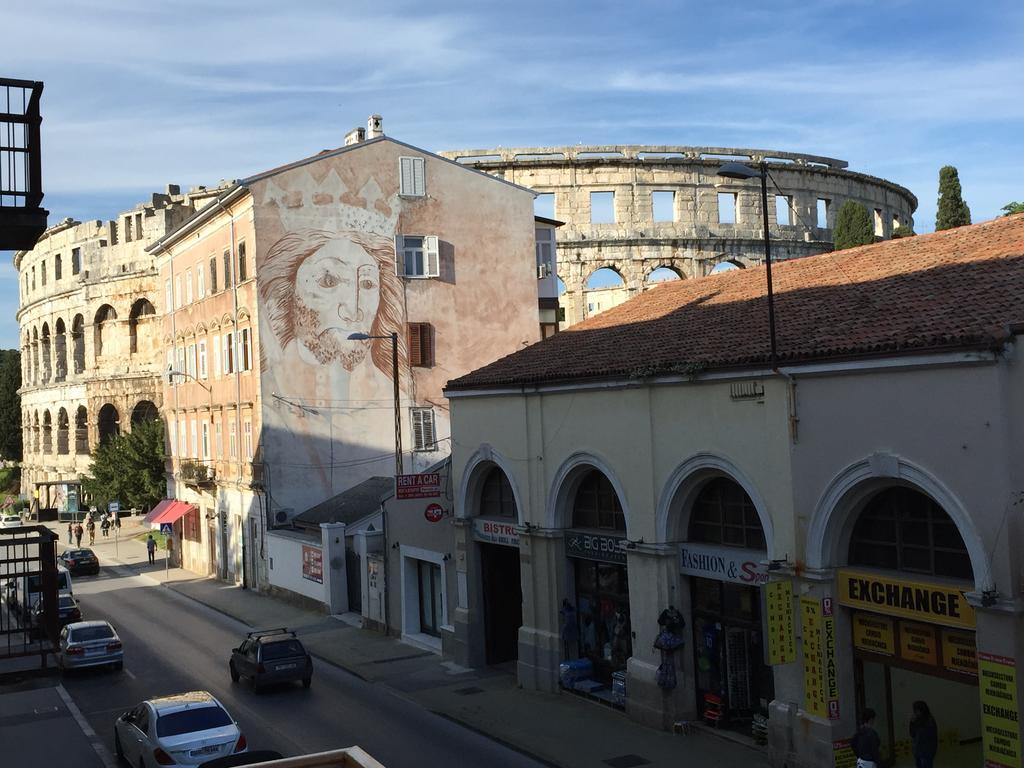 Arenacentar Apartments Pula Exterior photo